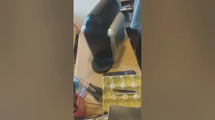 Repair Nespresso Zenius 9737 (2/5 ), red light, valve, solenoid, thermal fuse, thermoblock