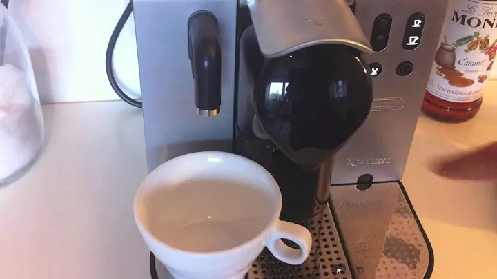 Nespresso DeLonghi Latissima EN 680 Первый взгляд и обзор с Латте Маккиато - русский