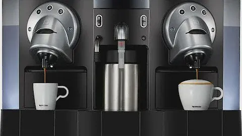 Капсульная кофемашина «Nespresso gemini cs220»