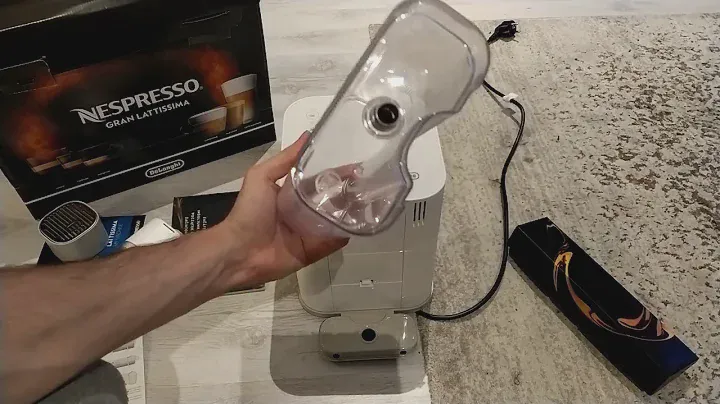 NESPRESSO De'Longhi Gran Lattissima EN 650W!