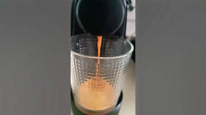 Nespresso De'Longhi Essenza Mini EN85.R