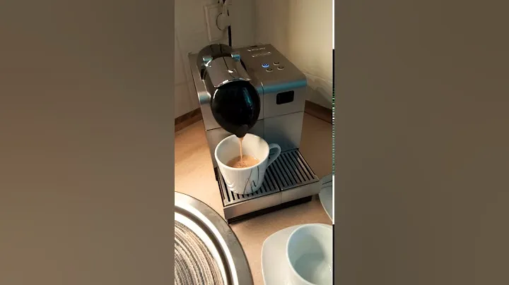 Nespresso DeLonghi Latissima+ EN520